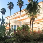 Peaceful Stay With Stunning Views Apartman *