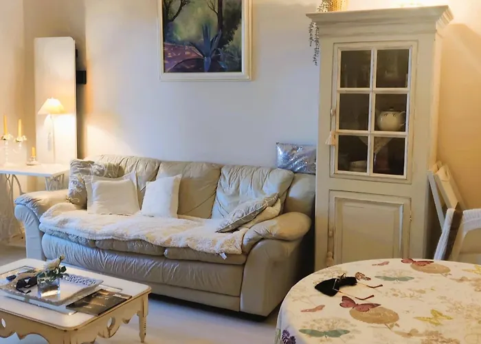 Peaceful With Pool And Stunning Views アパート イエール